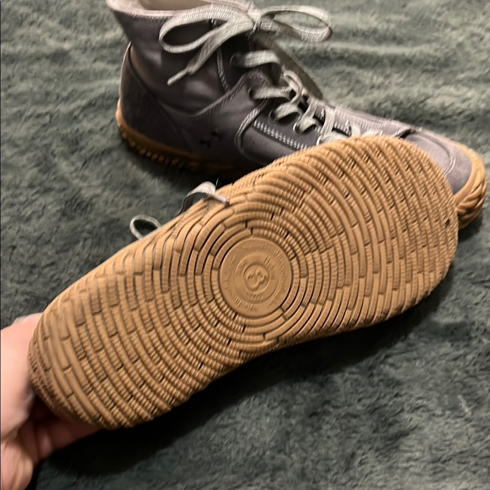 Stylish Gray High-Top Sneakers with Brown Soles - Picture 3 of 10